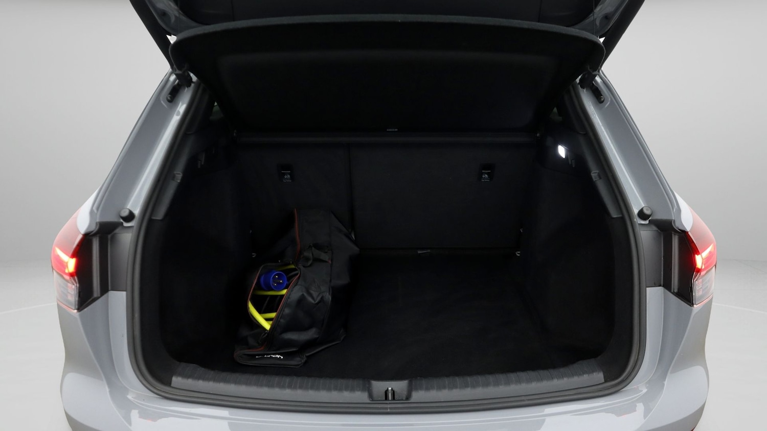 Used Audi Q4 e-tron 2023 for sale - 77797989: Photo 17