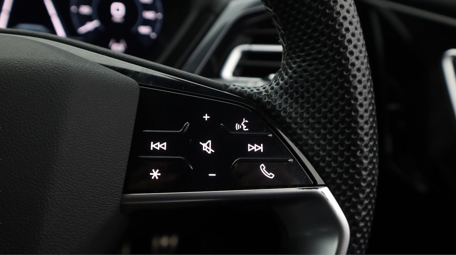 Used Audi Q4 e-tron 2023 for sale - 77797989: Photo 24