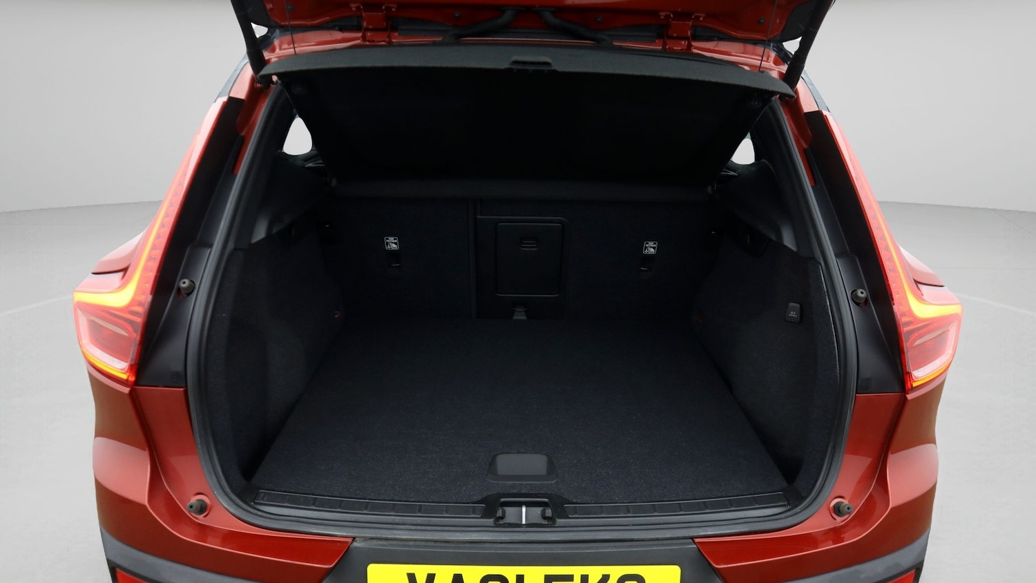 Used Volvo XC40 2021 for sale - 78035241: Photo 17