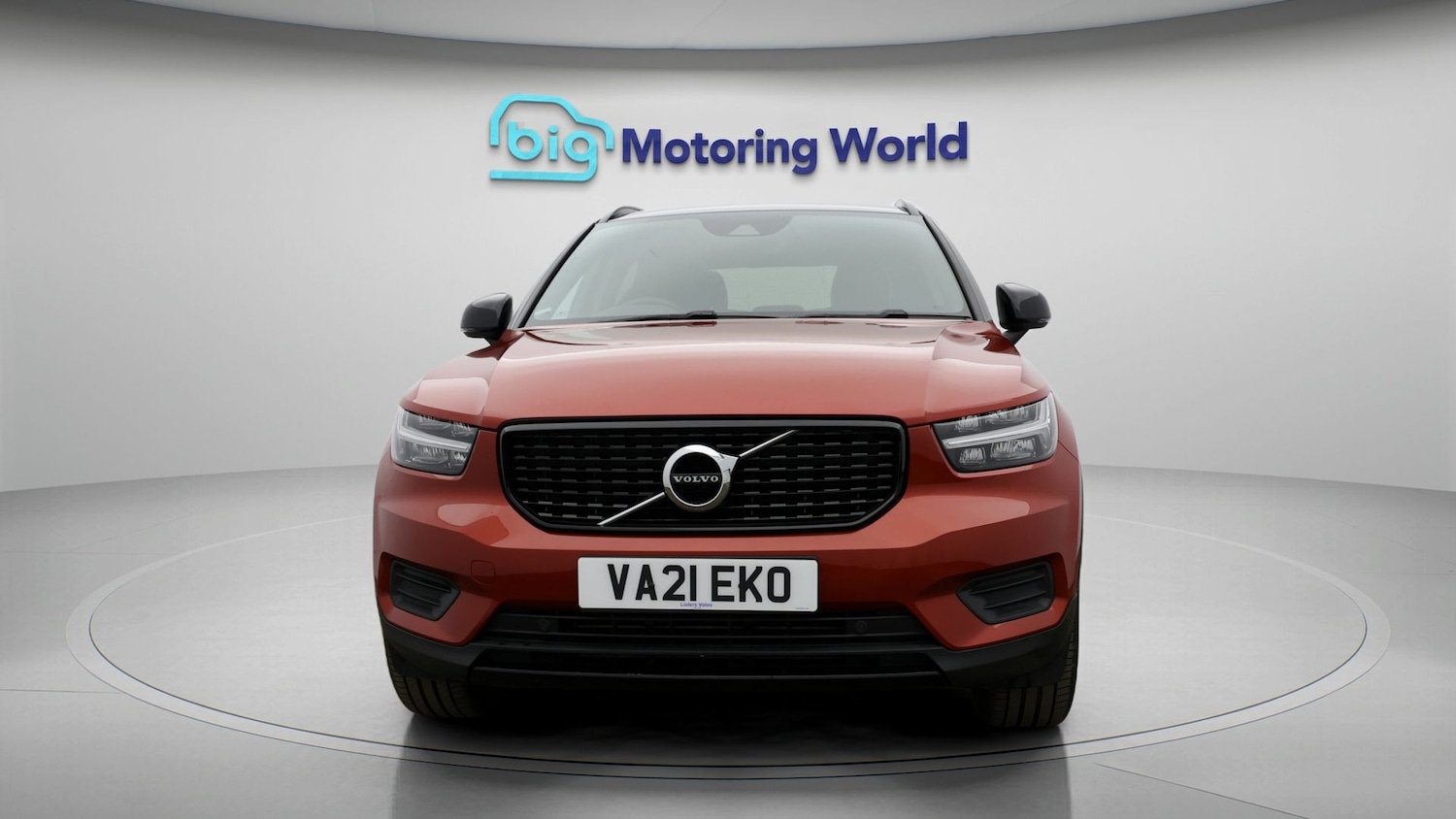 Used Volvo XC40 2021 for sale - 78035241: Photo 2