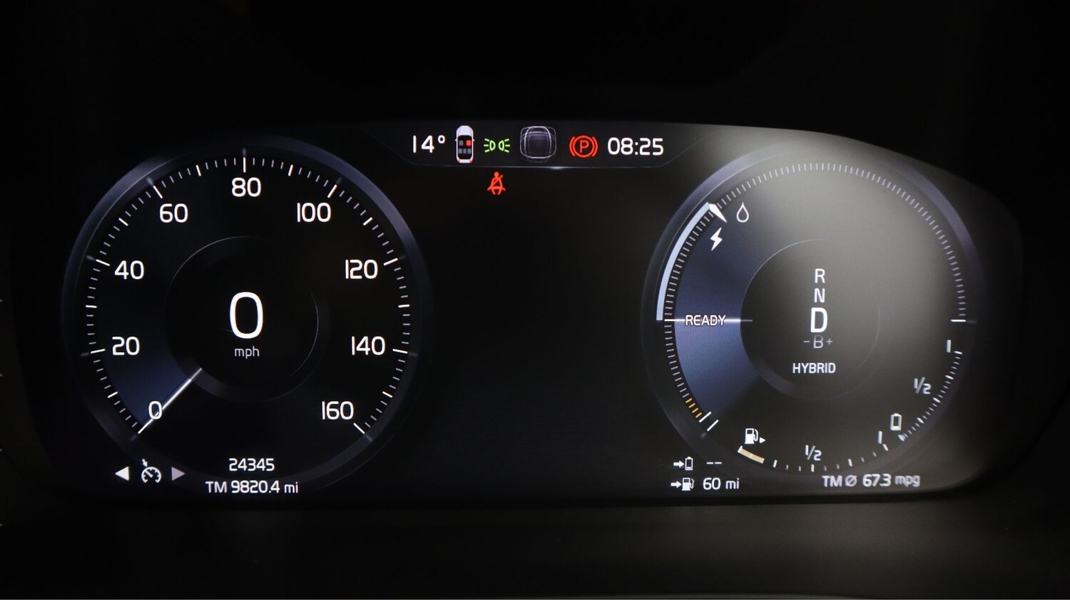 Used Volvo XC40 2023 for sale - 78178229: Photo 10