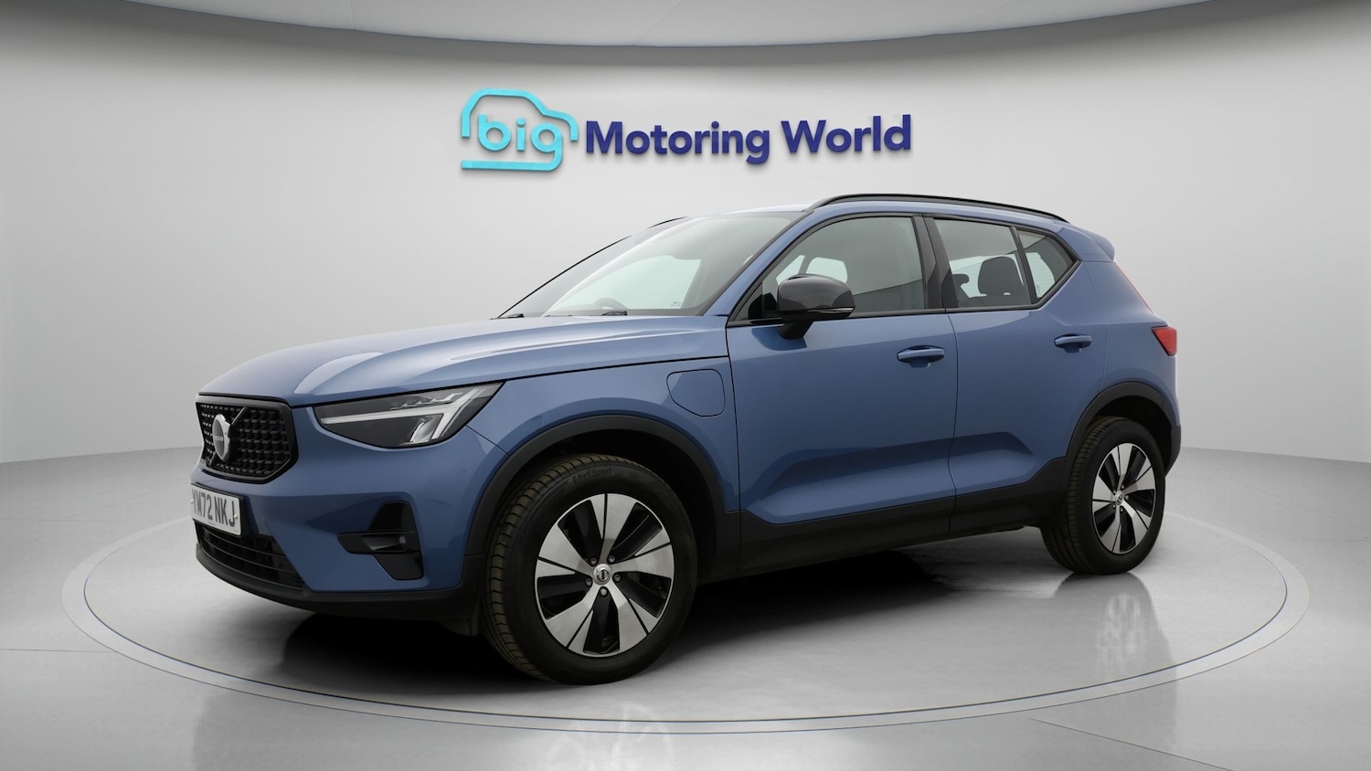 Used Volvo XC40 2023 for sale - 78178229: Photo 3