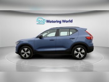 Used Volvo XC40 2023 for sale - 78178229: Photo
