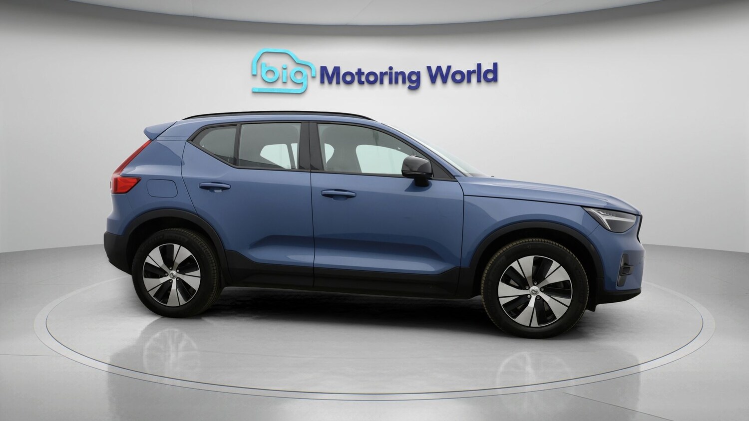 Used Volvo XC40 2023 for sale - 78178229: Photo 8