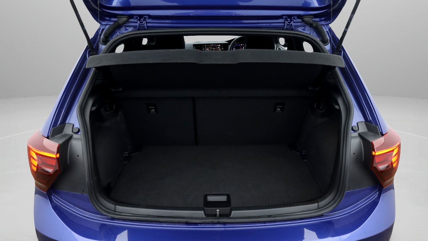 Used Volkswagen Polo 2024 for sale - 77617625: Photo 17