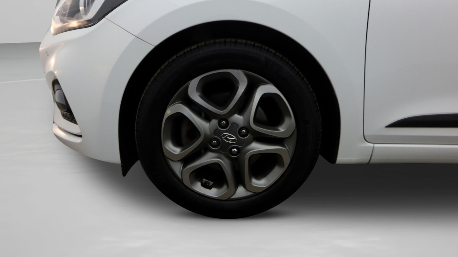 Used Hyundai i20 2020 for sale - 77638832: Photo 18