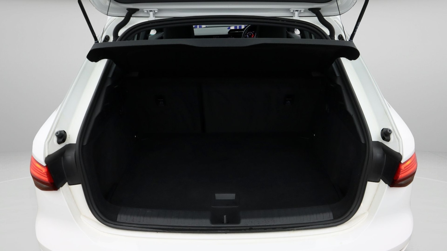 Used Audi A3 2023 for sale - 77336397: Photo 17