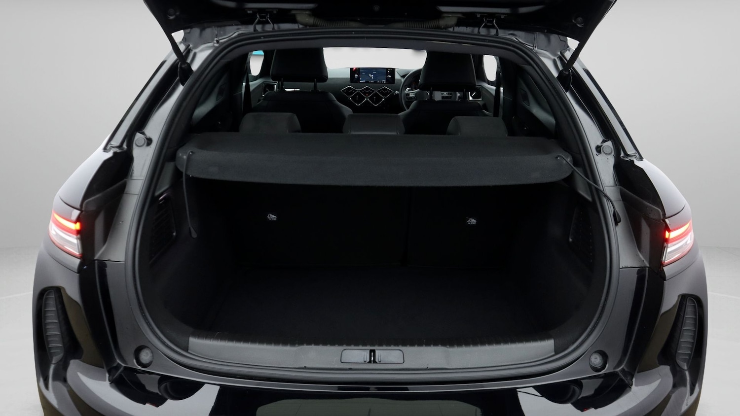 Used DS Automobiles DS 3 Crossback 2021 for sale - 78067083: Photo 17