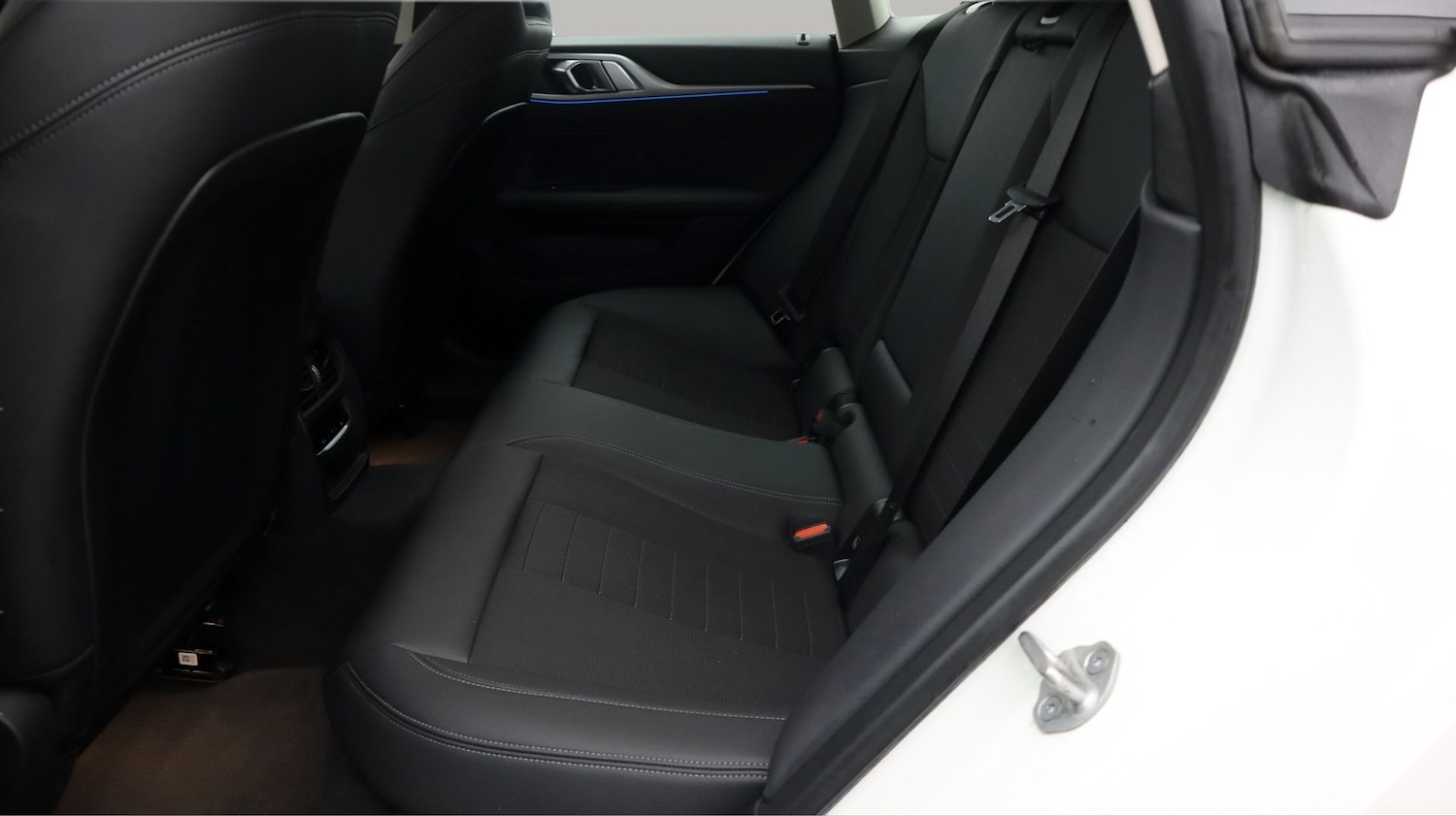 Used BMW i4 2022 for sale - 77298484: Photo 16