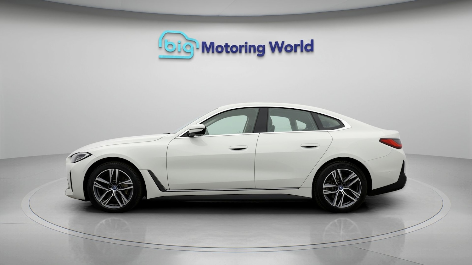 Used BMW i4 2022 for sale - 77298484: Photo 4