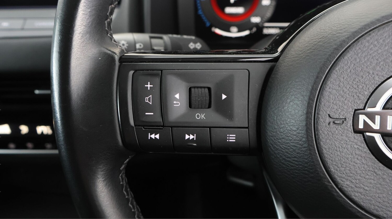 Used Nissan Qashqai 2023 for sale - 77935932: Photo 20