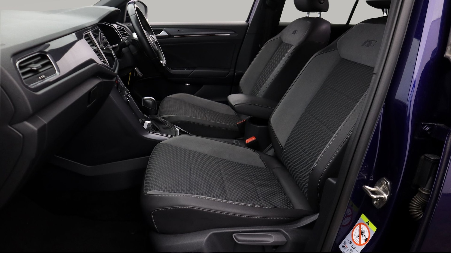 Used Volkswagen T-Roc 2020 for sale - 77213814: Photo 14