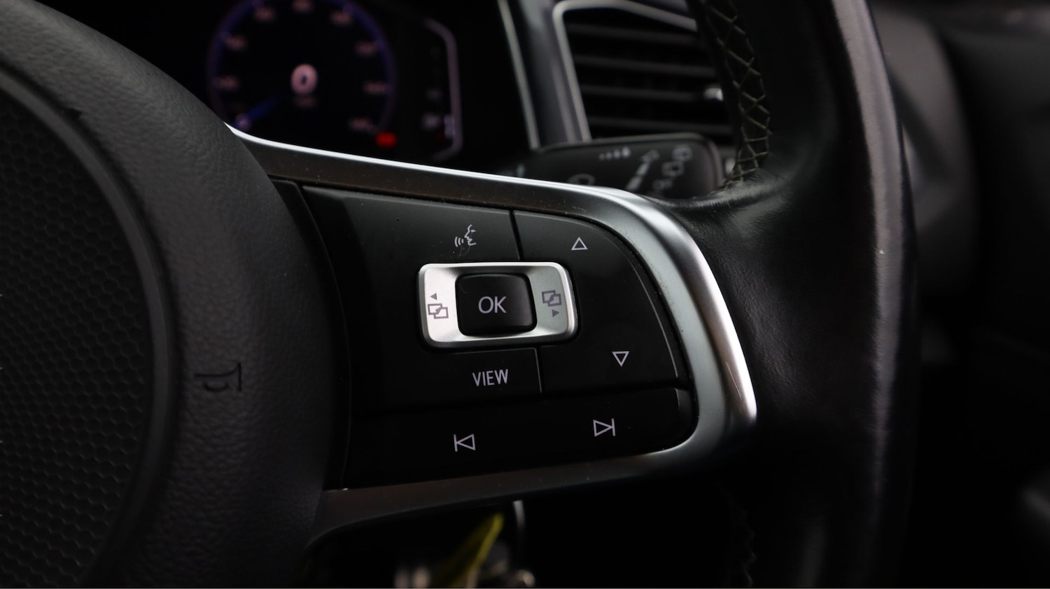 Used Volkswagen T-Roc 2020 for sale - 77213814: Photo 21