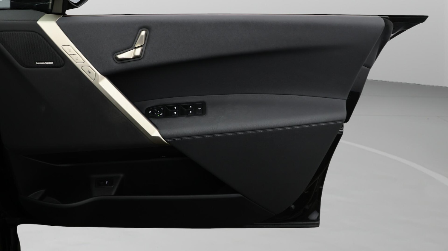 Used BMW iX 2022 for sale - 76284286: Photo 16