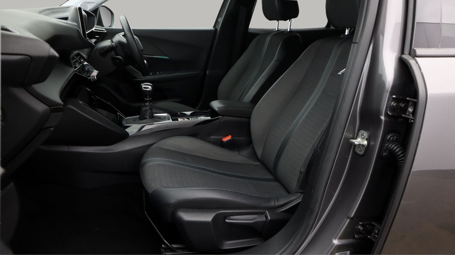 Used Peugeot 2008 2022 for sale - 77439618: Photo 14