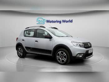 Used Dacia Sandero Stepway 2019 for sale - 79771110: Photo