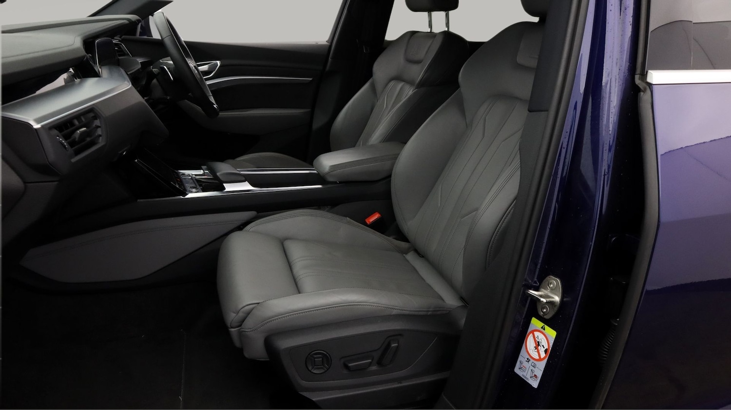 Used Audi e-tron 2021 for sale - 77326419: Photo 14