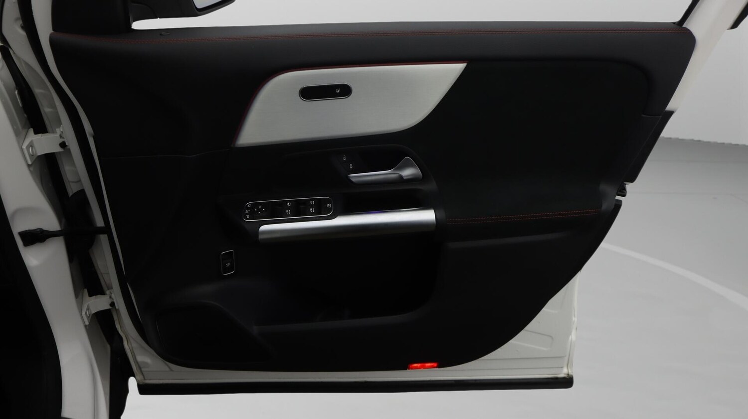 Used Mercedes-Benz EQA 2022 for sale - 76743413: Photo 16