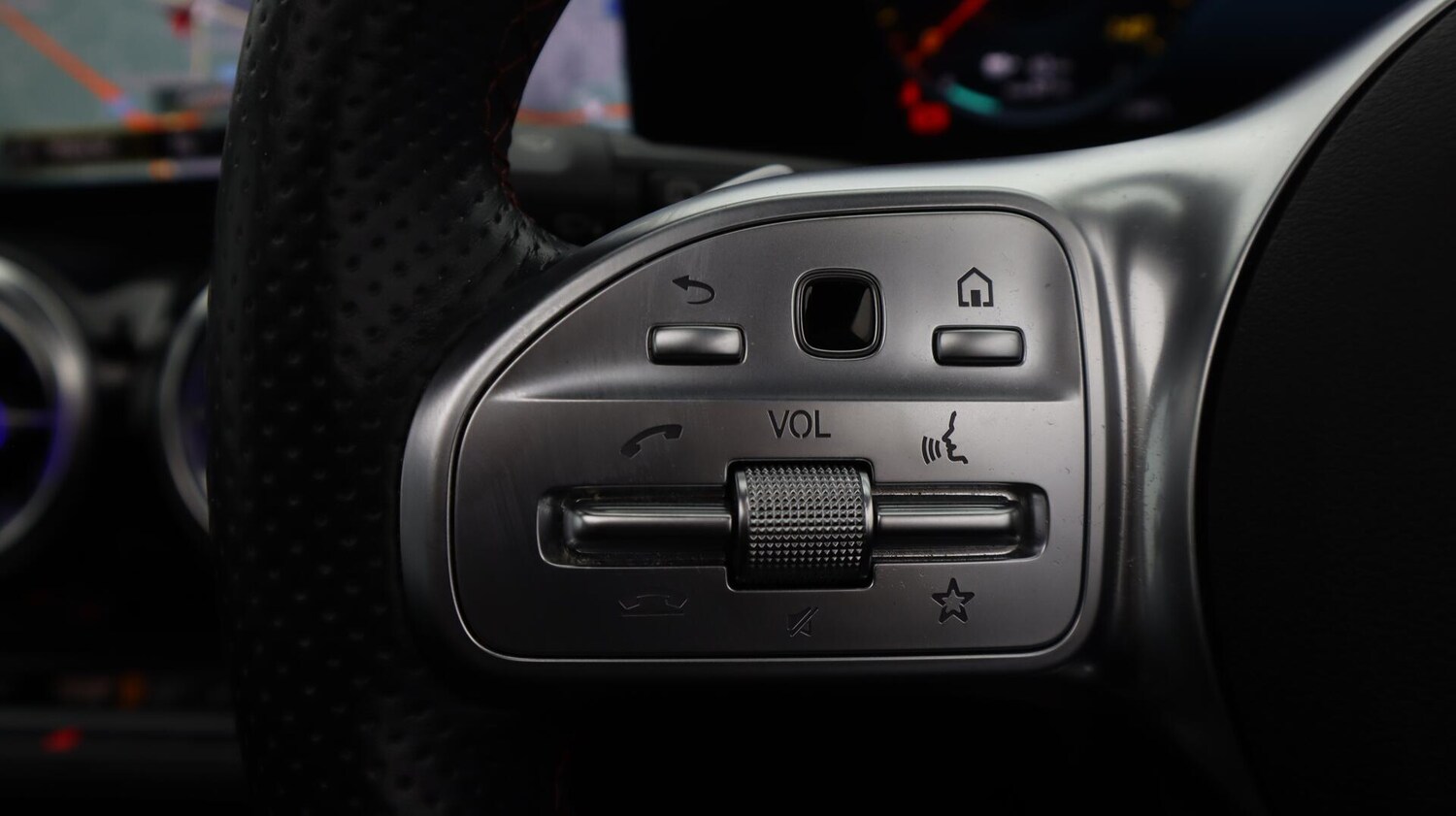 Used Mercedes-Benz EQA 2022 for sale - 76743413: Photo 25