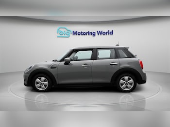 Used MINI Hatch 2022 for sale - 78131497: Photo
