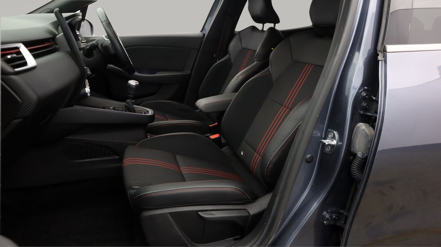 Used Renault Clio 2021 for sale - 77608142: Photo 14