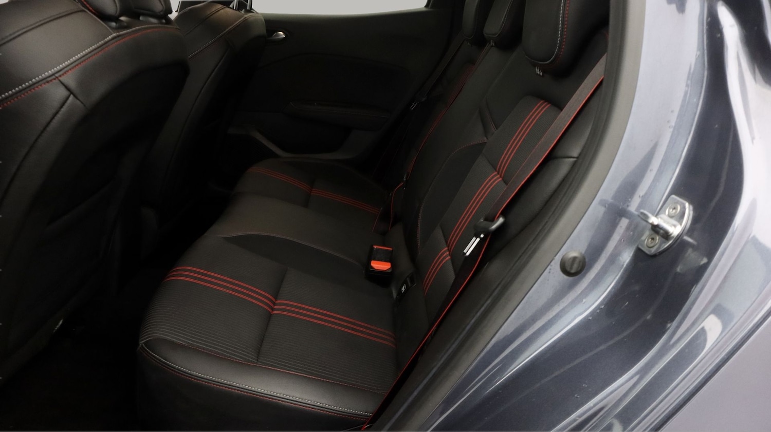 Used Renault Clio 2021 for sale - 77608142: Photo 16