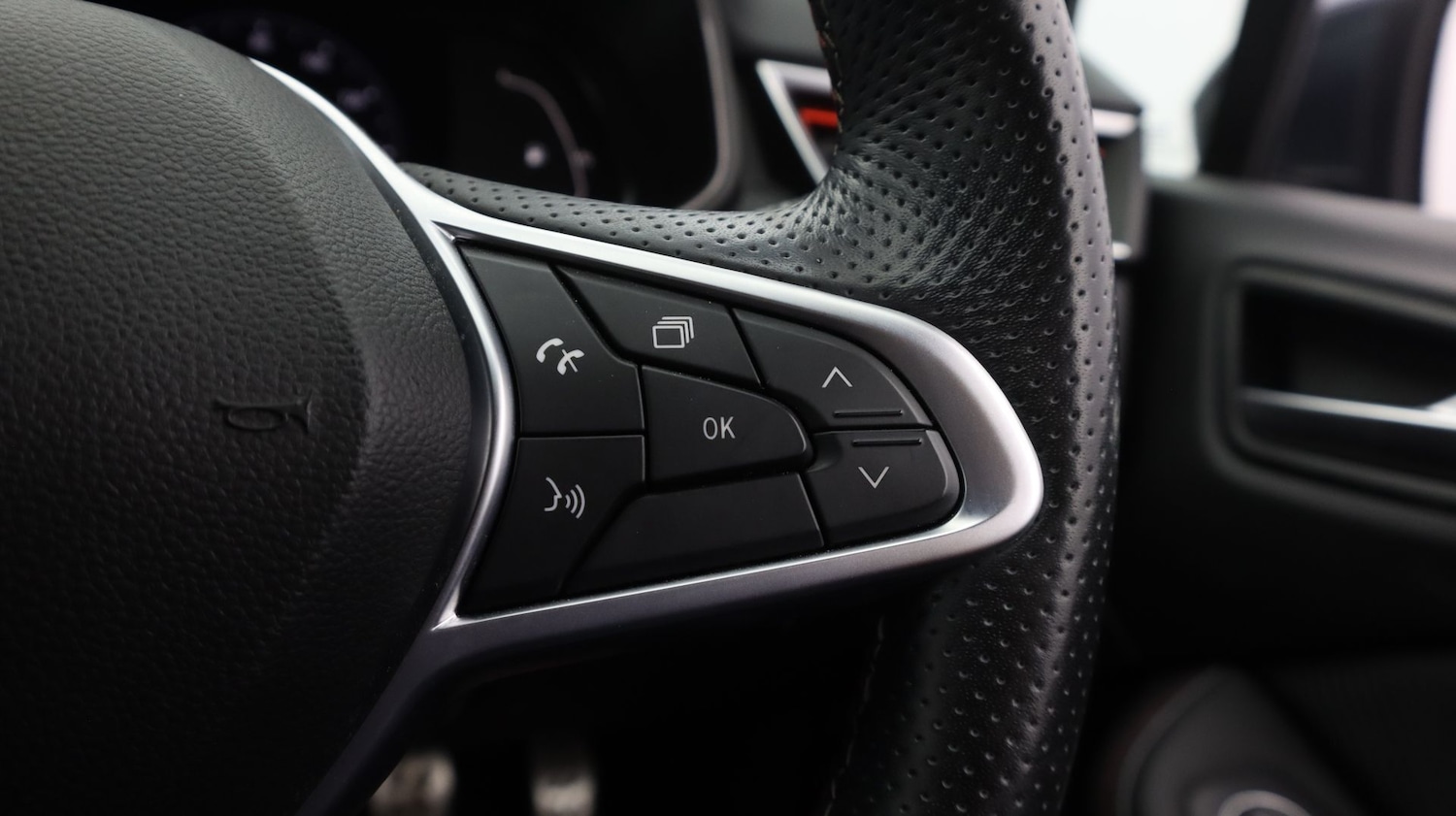 Used Renault Clio 2021 for sale - 77608142: Photo 23