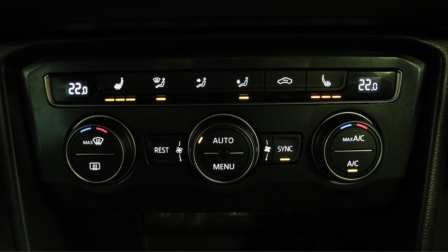 Used Volkswagen Tiguan 2019 for sale - 76484400: Photo 12