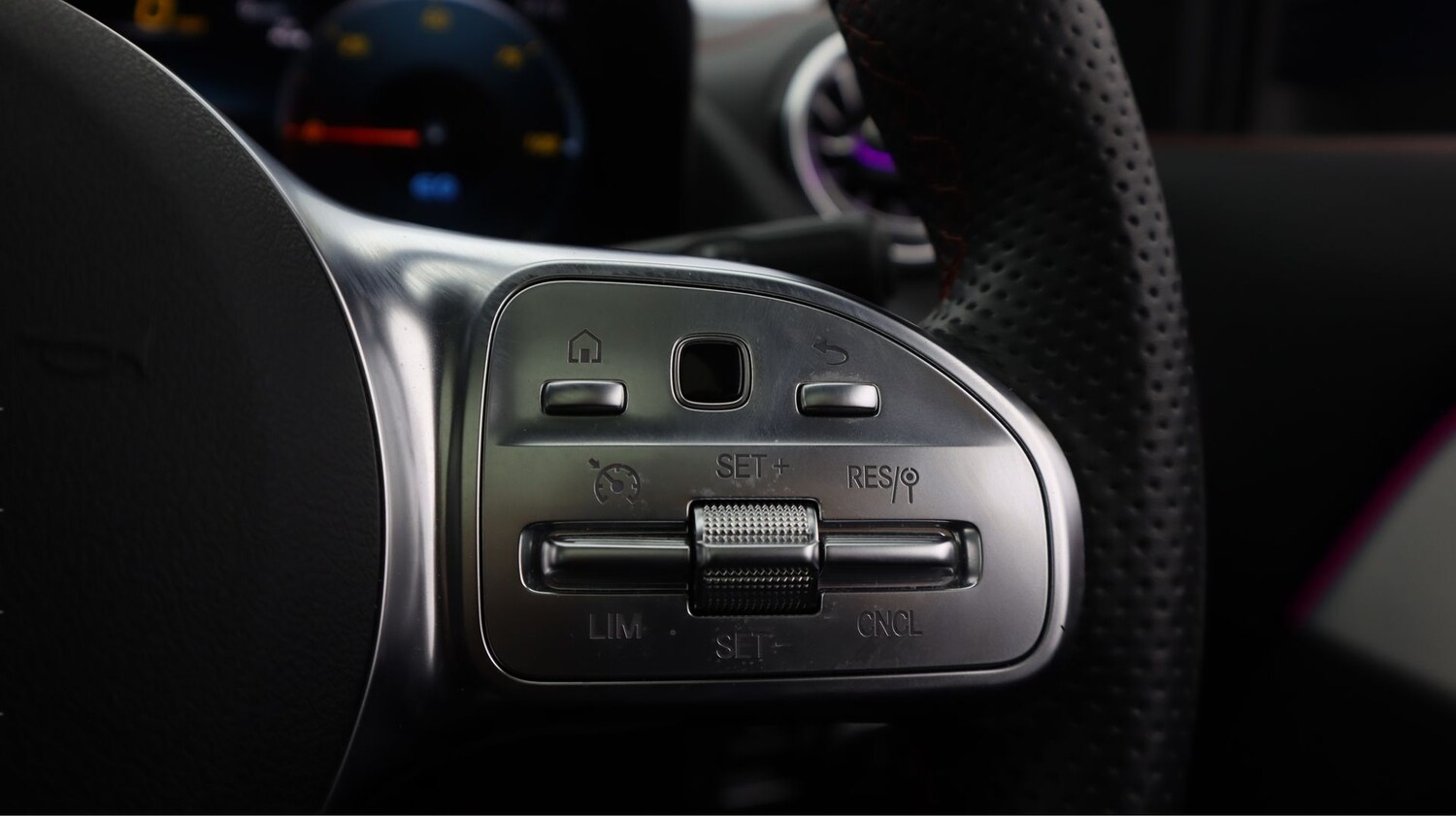 Used Mercedes-Benz EQA 2023 for sale - 78028072: Photo 25