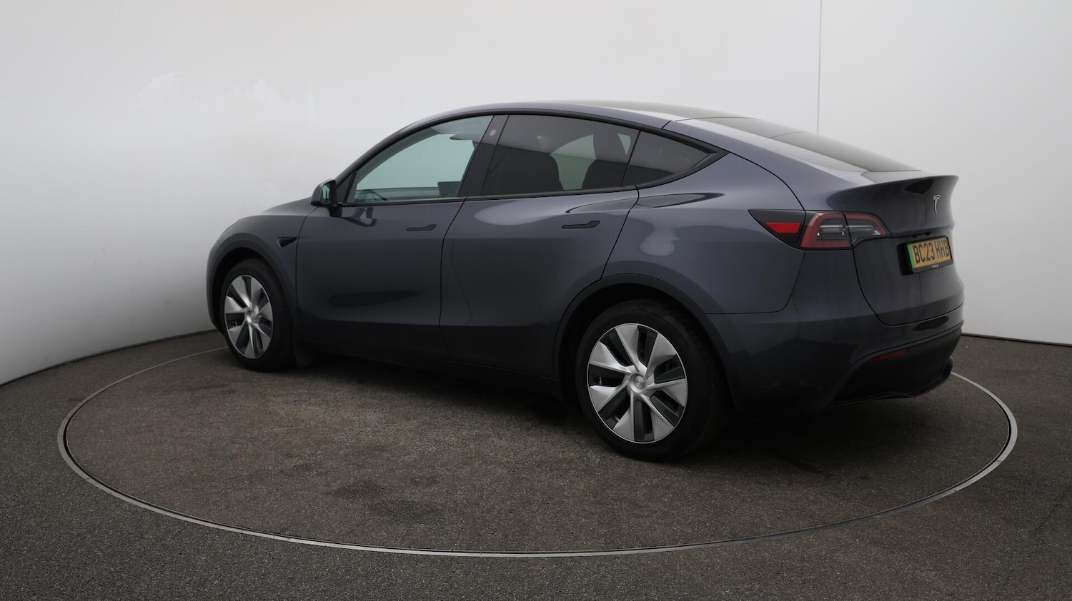 Used Tesla Model Y 2023 for sale - 76032340: Photo 34