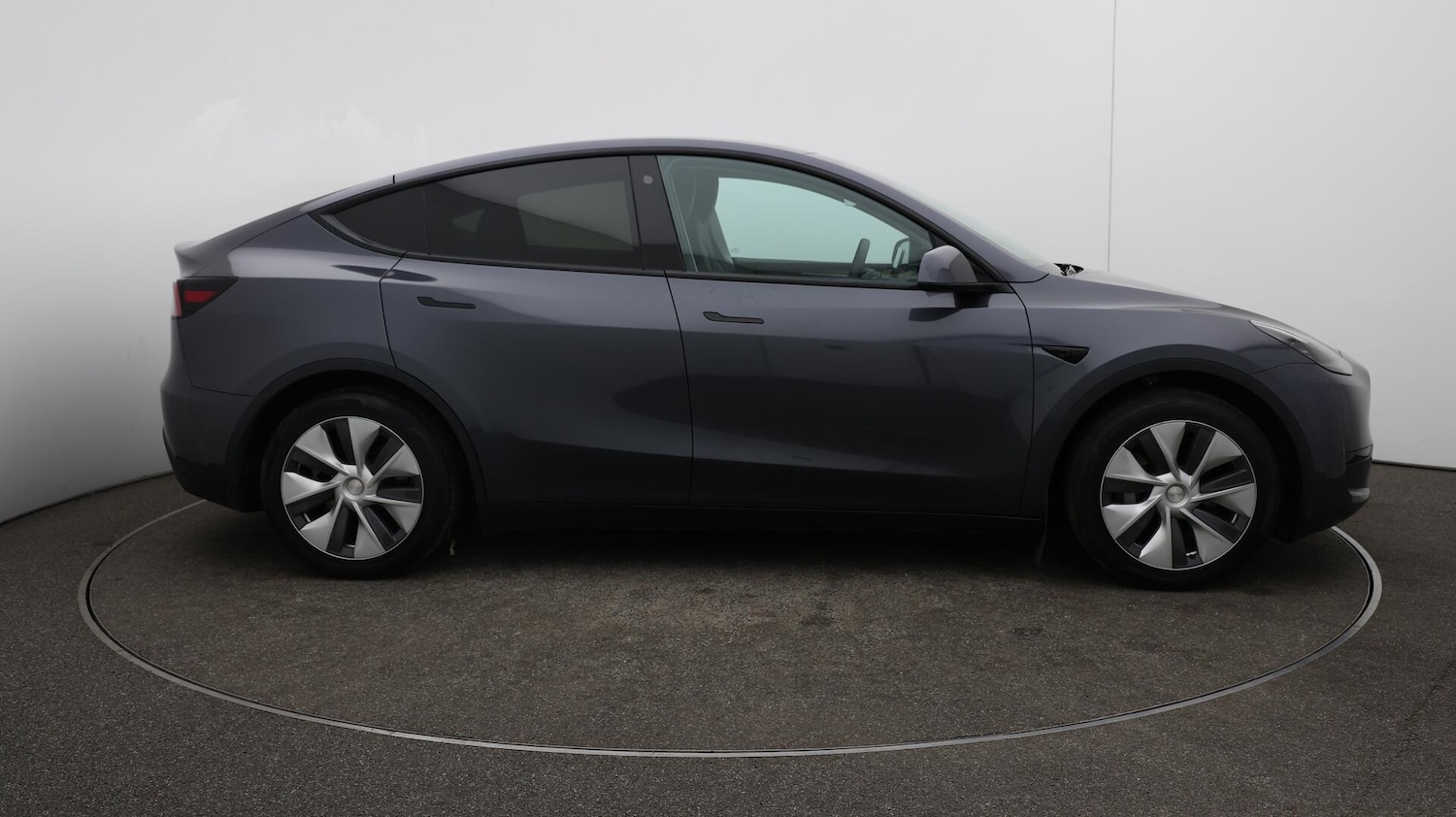 Used Tesla Model Y 2023 for sale - 76032340: Photo 48