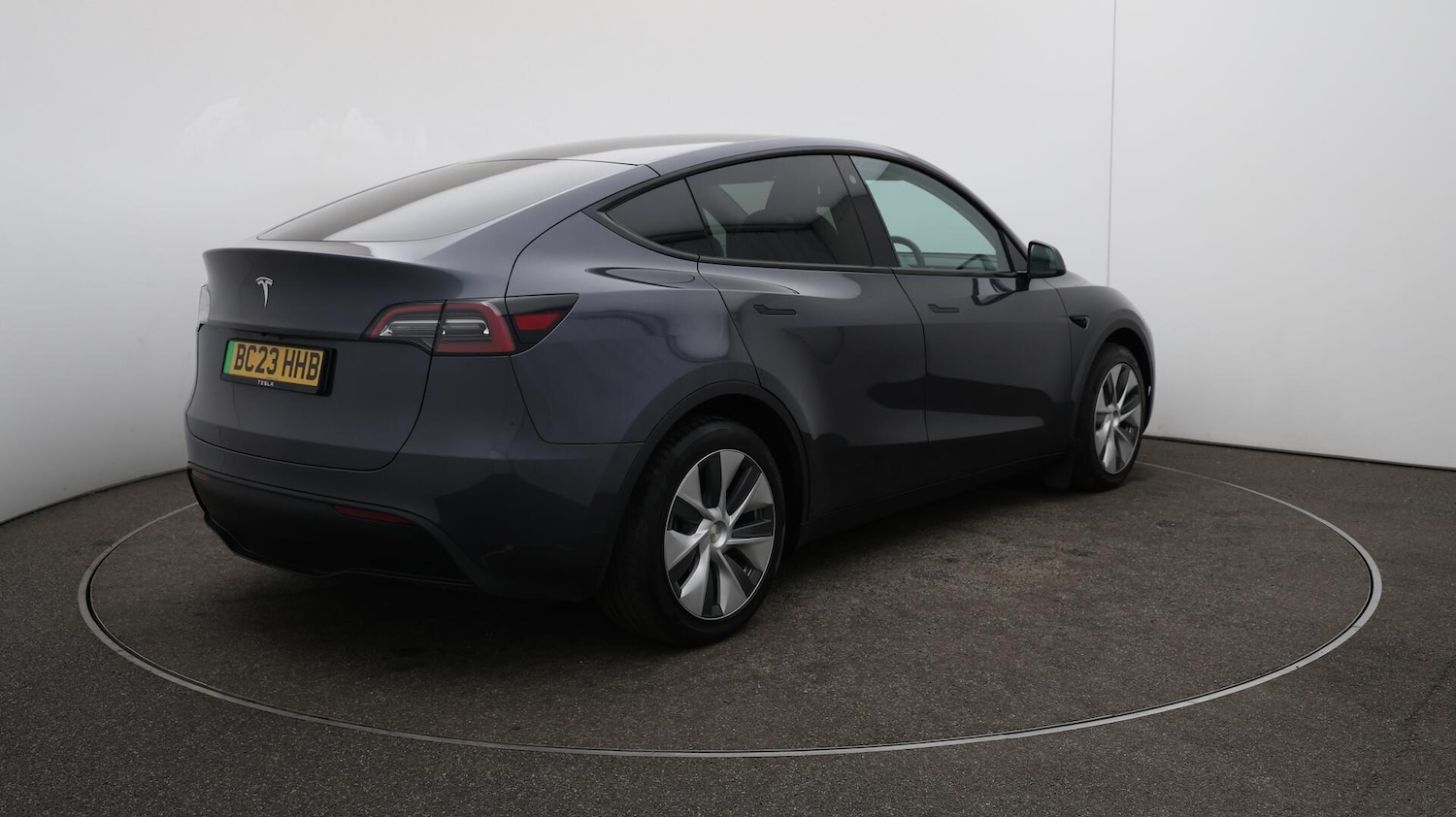 Used Tesla Model Y 2023 for sale - 76032340: Photo 53