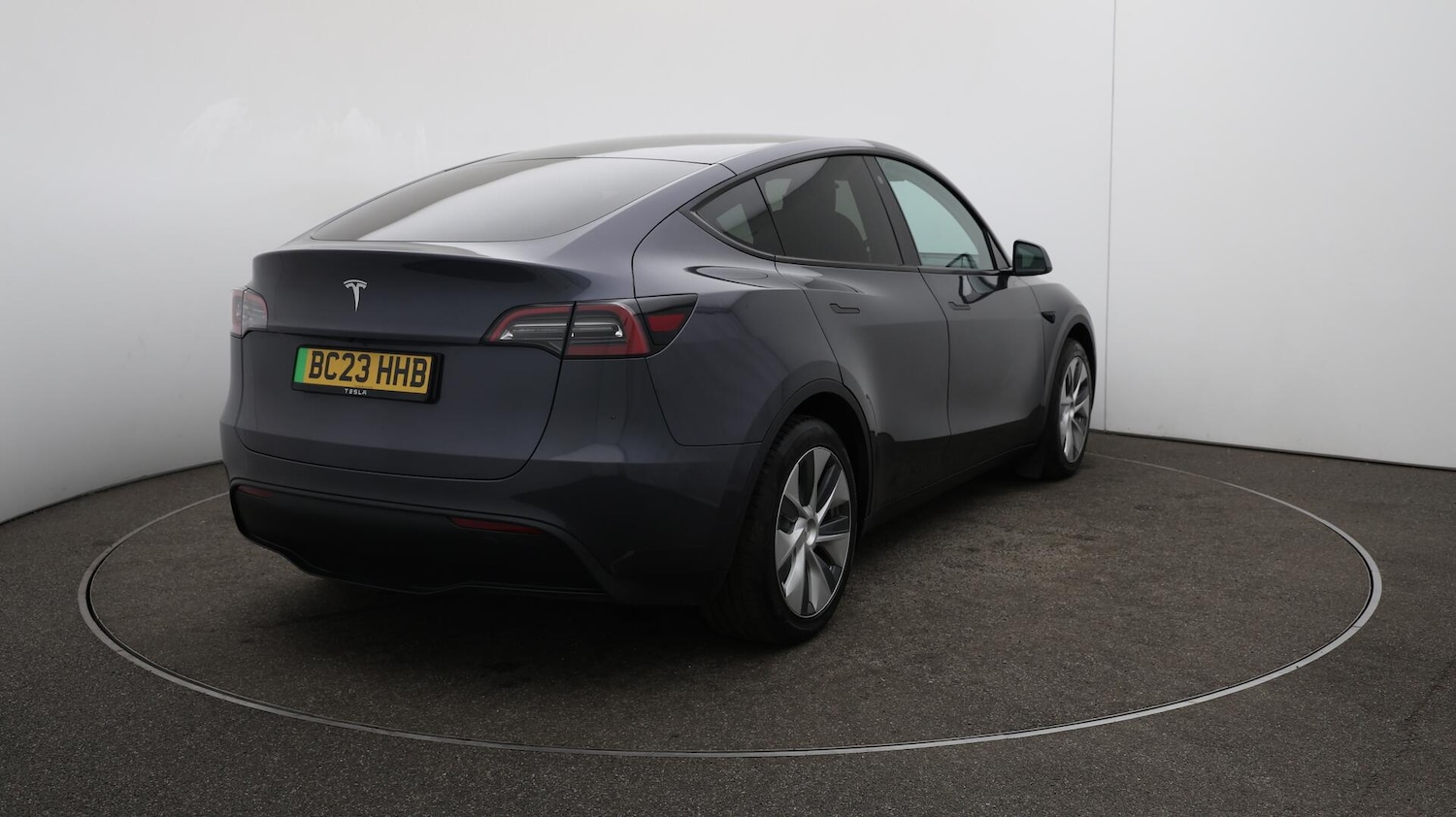 Used Tesla Model Y 2023 for sale - 76032340: Photo 54