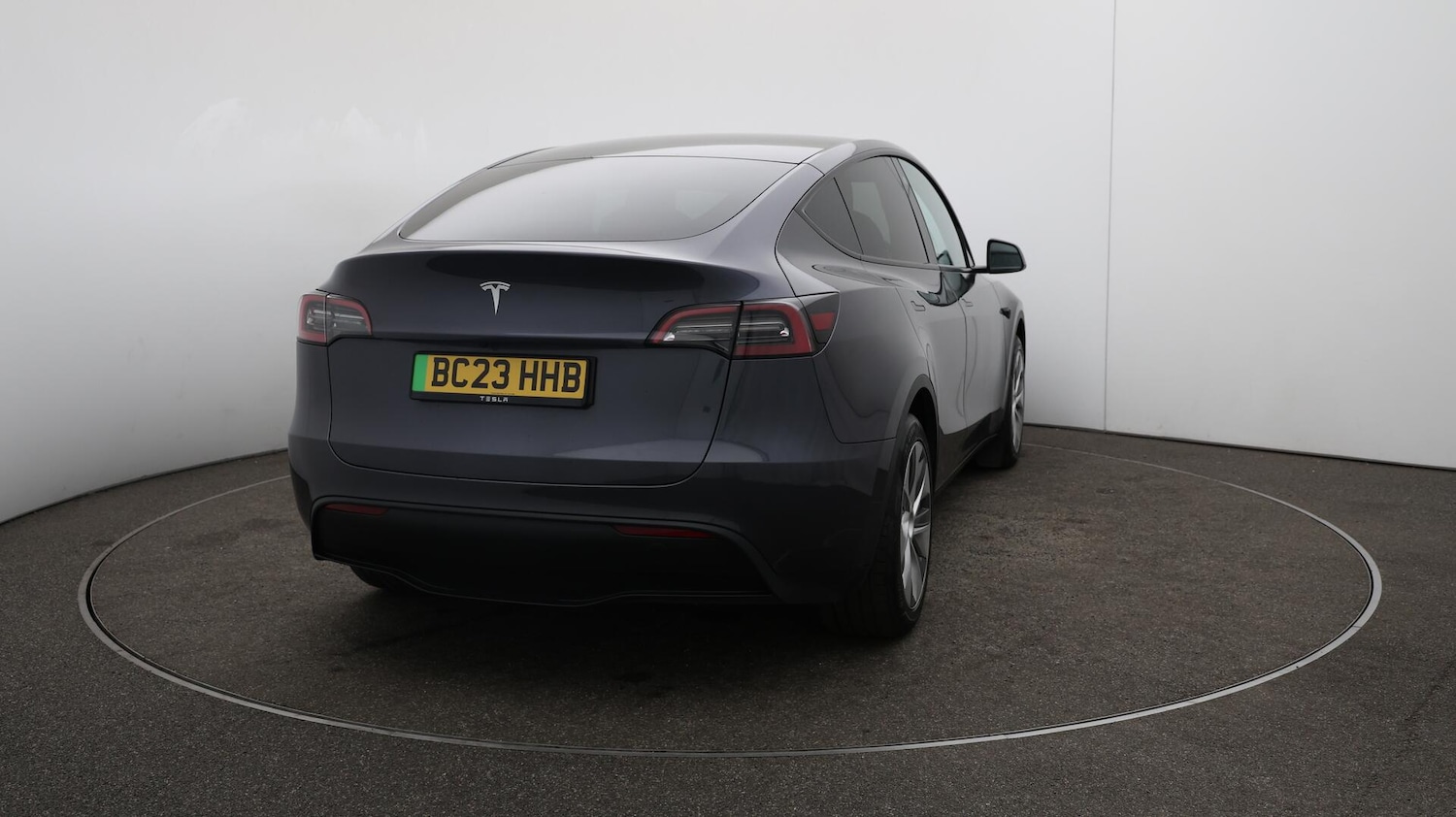 Used Tesla Model Y 2023 for sale - 76032340: Photo 55