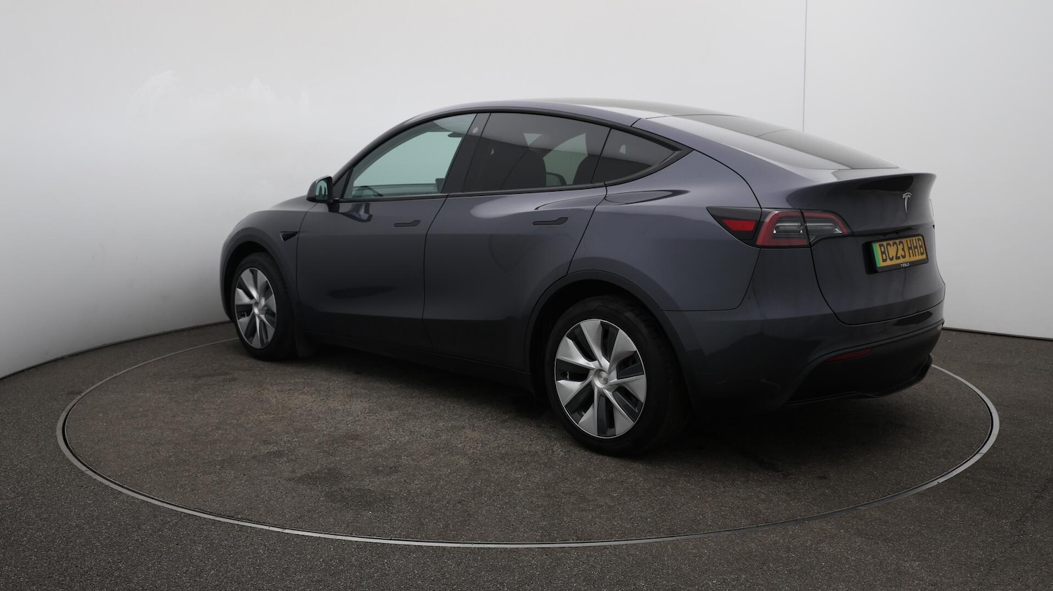 Used Tesla Model Y 2023 for sale - 76032340: Photo 62