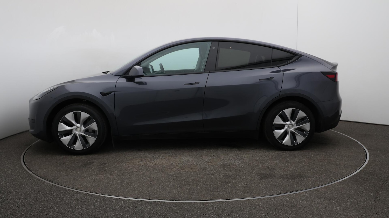 Used Tesla Model Y 2023 for sale - 76032340: Photo 64