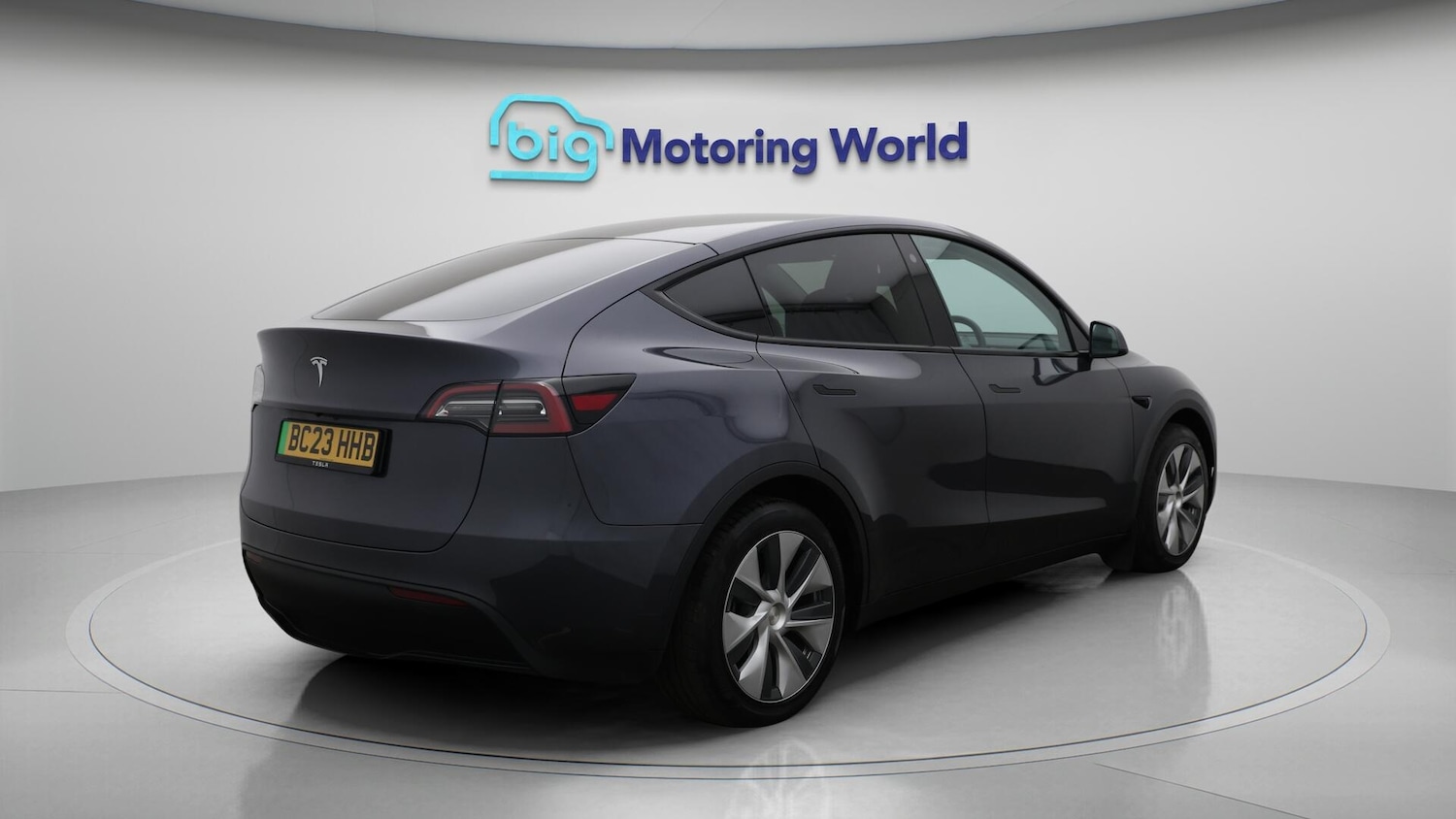 Used Tesla Model Y 2023 for sale - 76032340: Photo 8