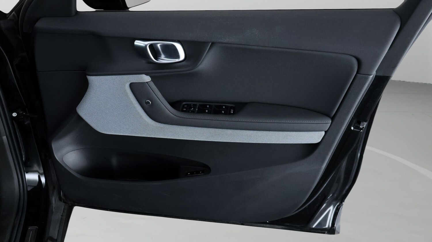 Used Polestar Polestar 2 2023 for sale - 77932475: Photo 14