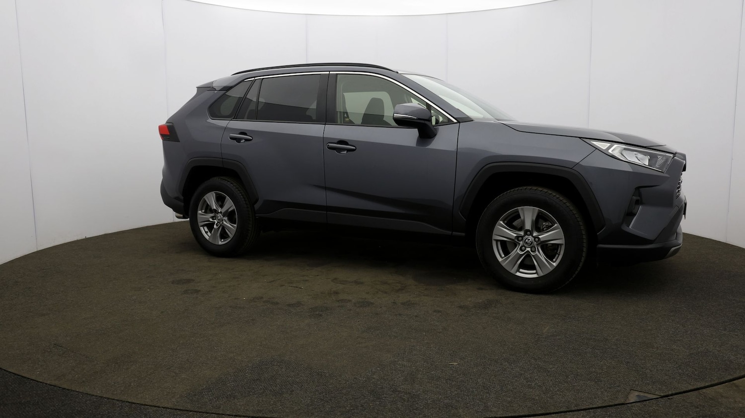 Used Toyota RAV4 2022 for sale - 76809872: Photo 44