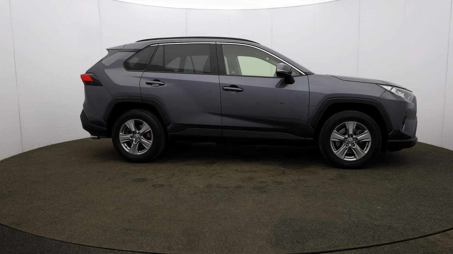 Used Toyota RAV4 2022 for sale - 76809872: Photo 46