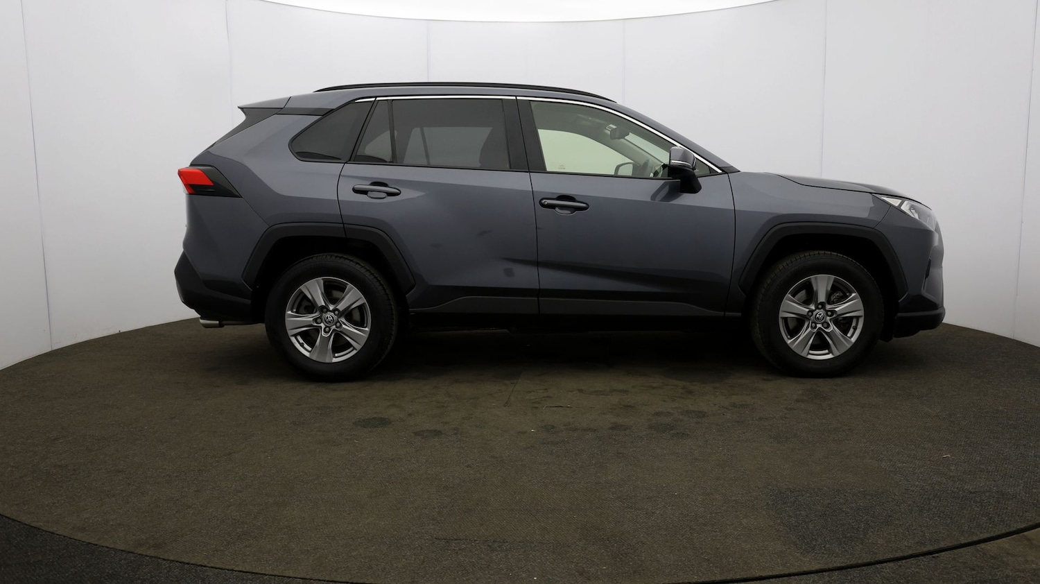Used Toyota RAV4 2022 for sale - 76809872: Photo 47