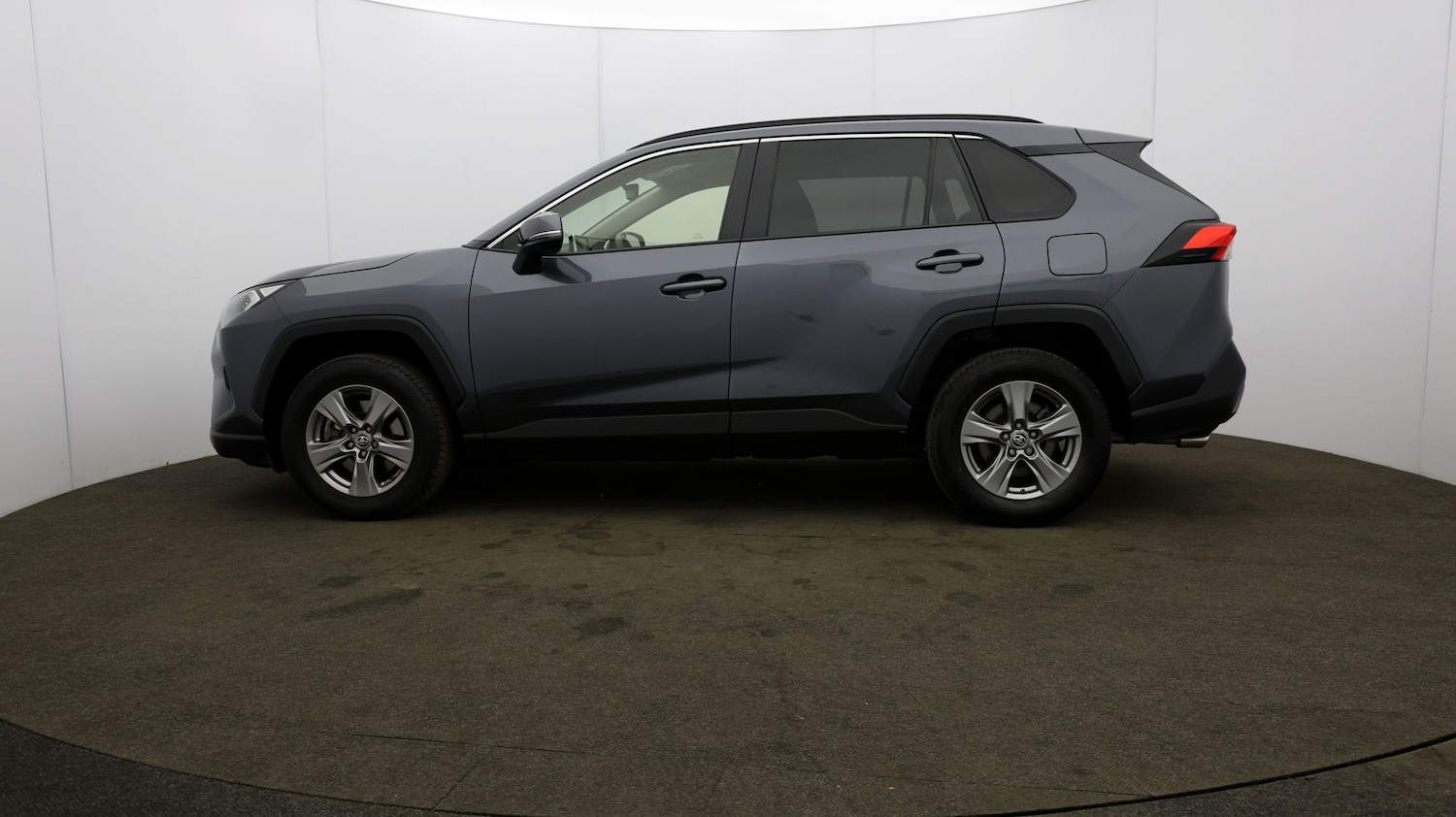 Used Toyota RAV4 2022 for sale - 76809872: Photo 64