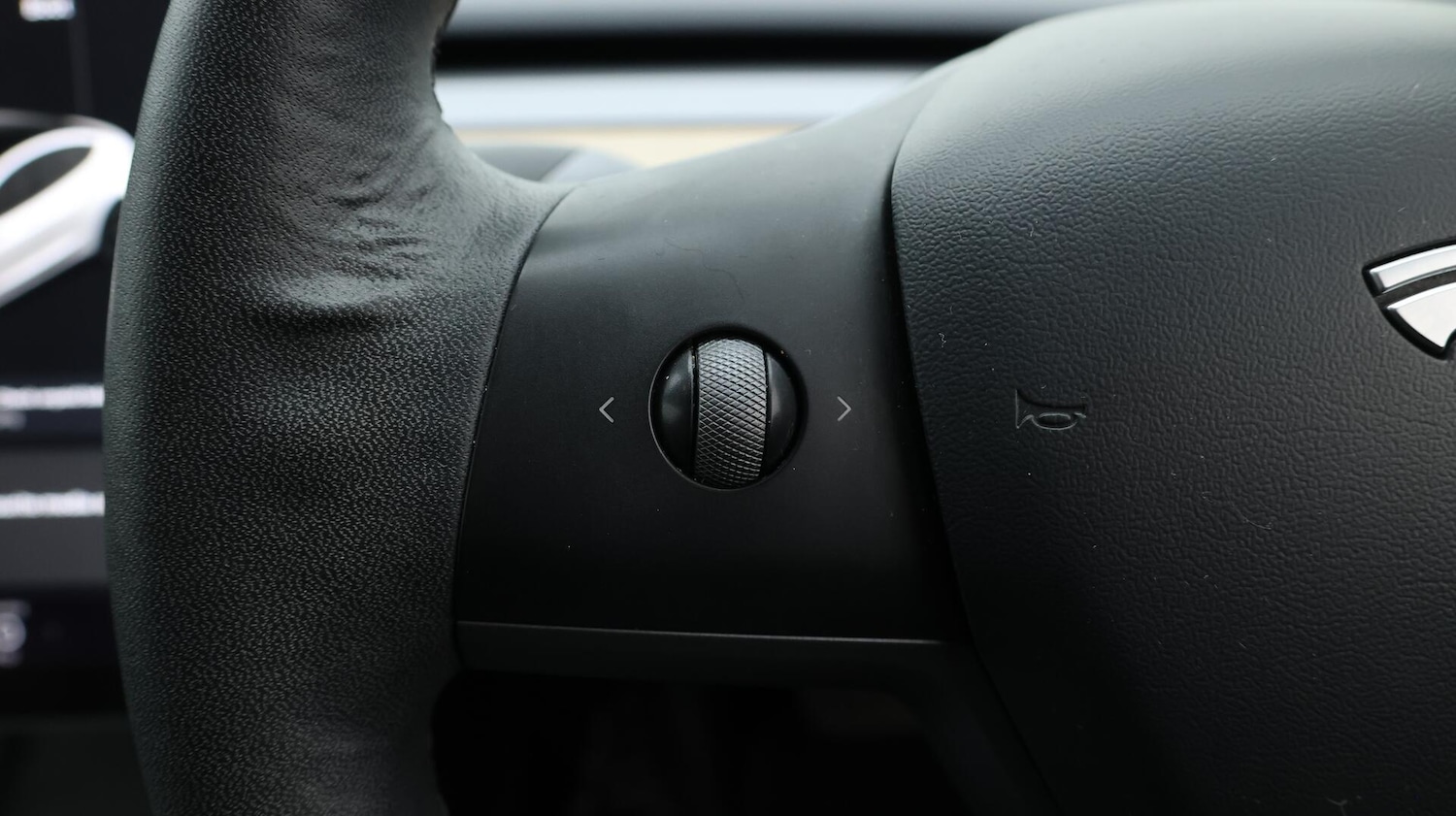 Used Tesla Model 3 for sale - 76727385: Photo 23