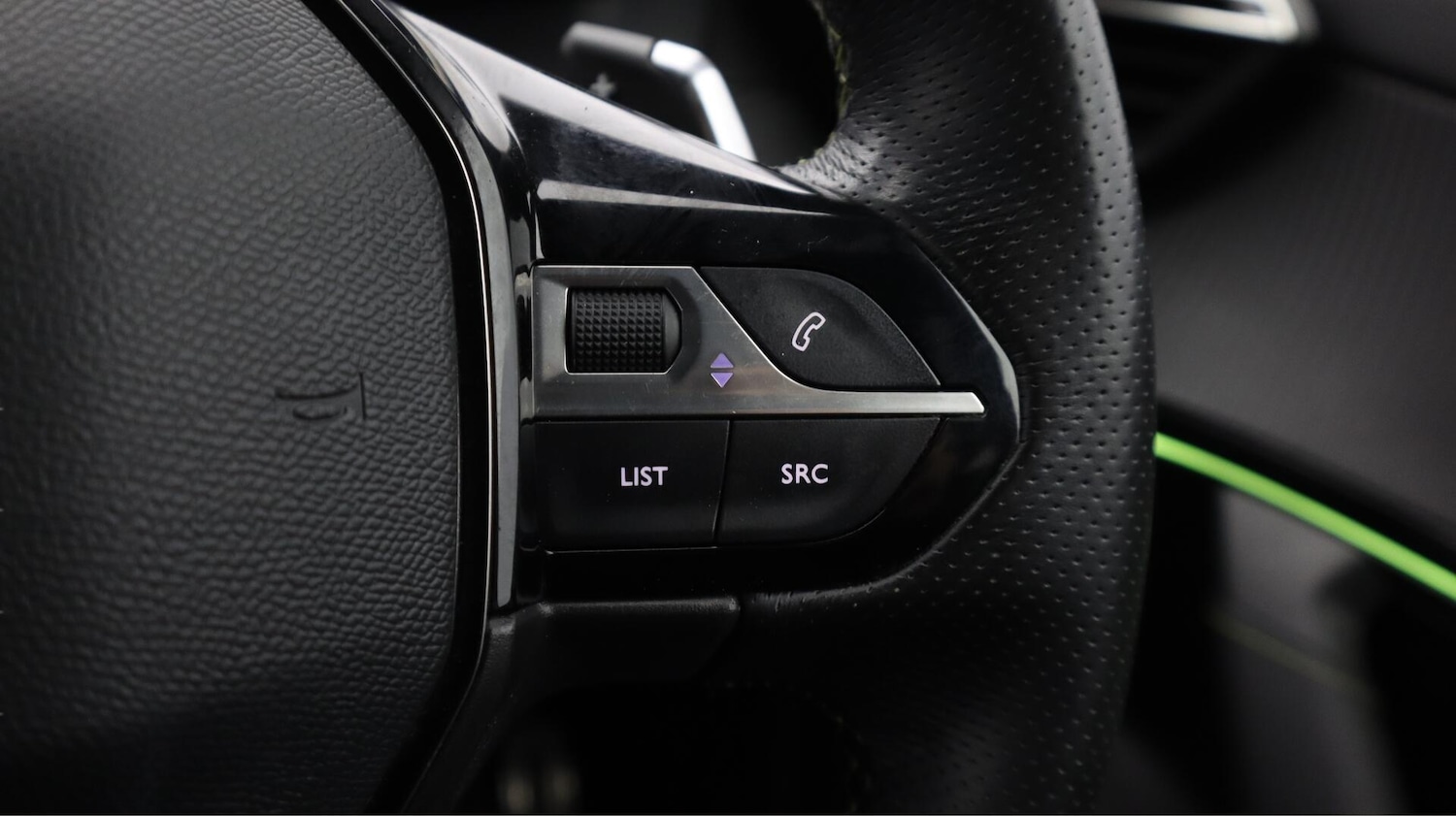 Used Peugeot 2008 2021 for sale - 76735341: Photo 24