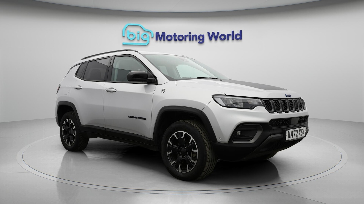 Used Jeep Compass 2023 for sale - 76645803: Photo 2