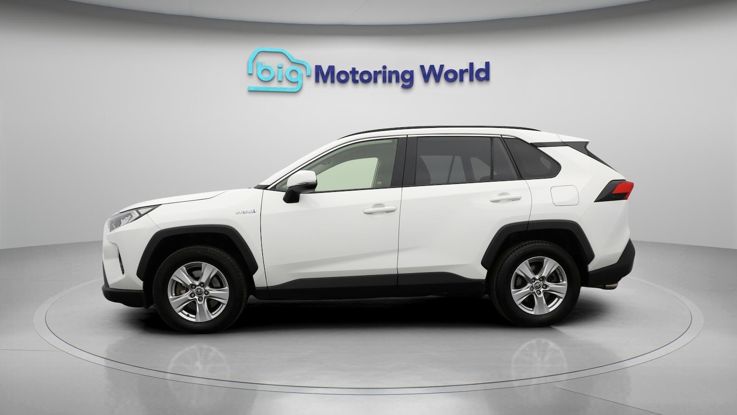 Used Toyota RAV4 2021 for sale - 76084219: Photo 5
