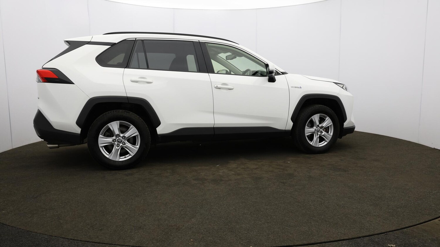 Used Toyota RAV4 2021 for sale - 76084219: Photo 59