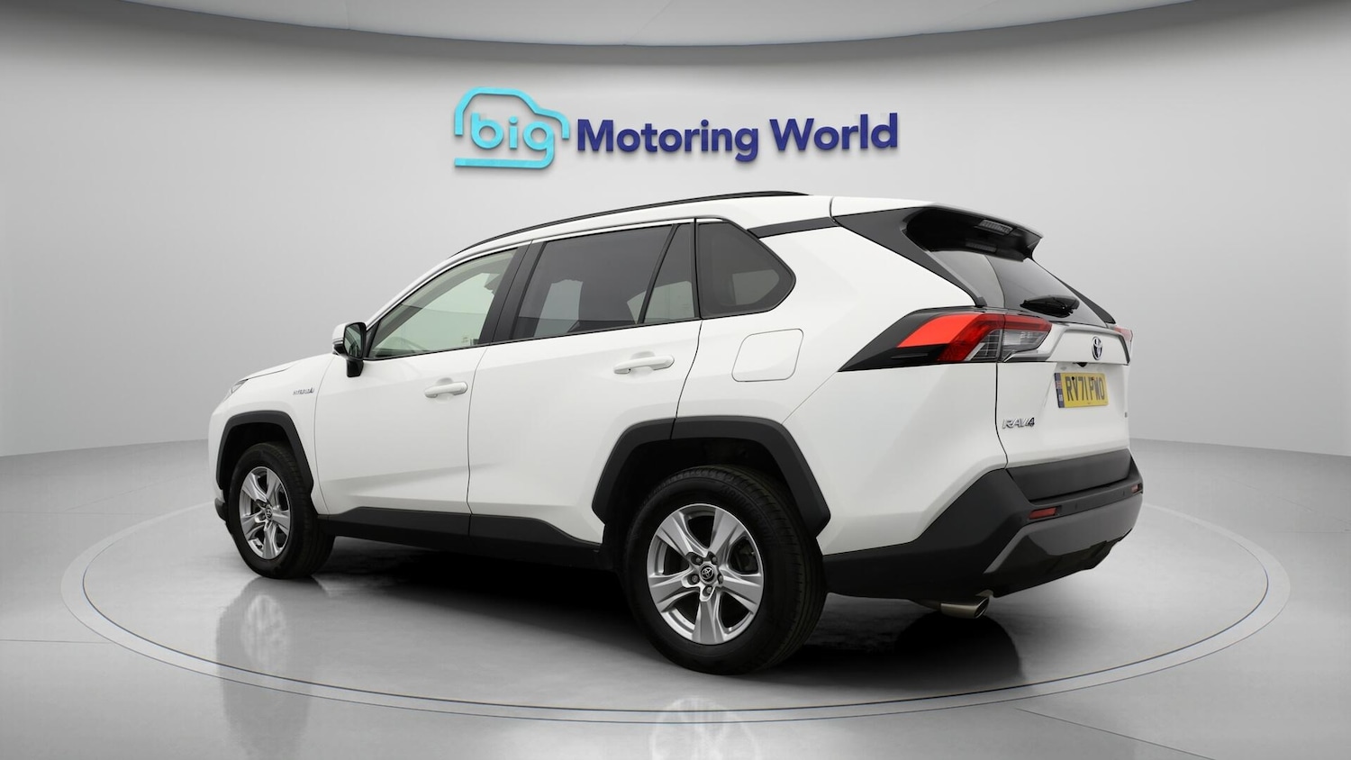 Used Toyota RAV4 2021 for sale - 76084219: Photo 6
