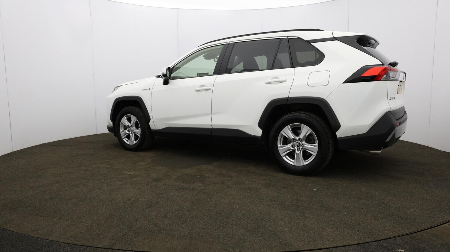 Used Toyota RAV4 2021 for sale - 76084219: Photo 70