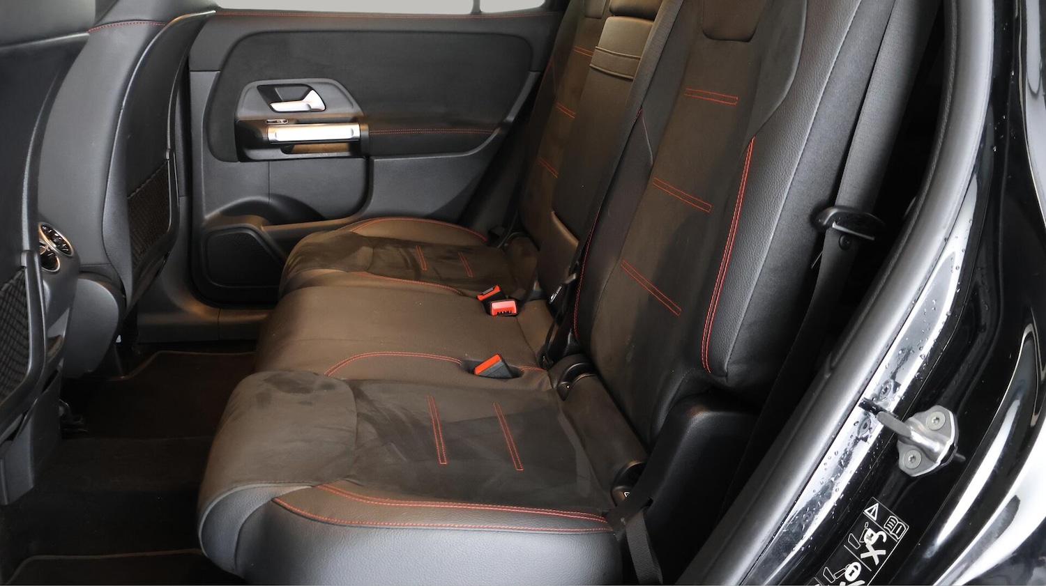 Used Mercedes-Benz GLB 2023 for sale - 76408869: Photo 17